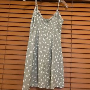 Green white flower short dress petite